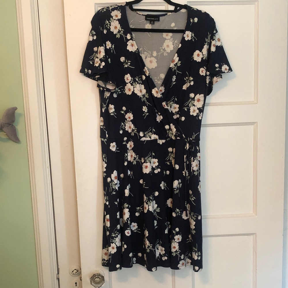 Fortune+Ivy Flirty Floral Mini Dress